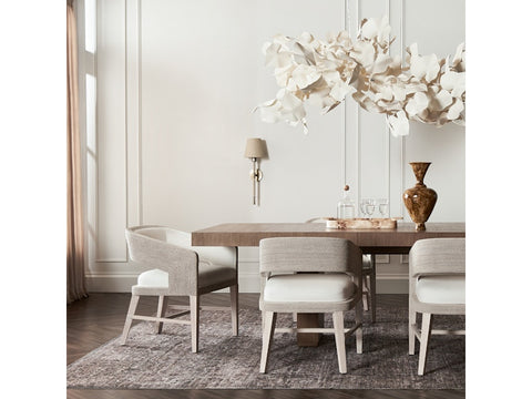 Claudia Chandelier, Long