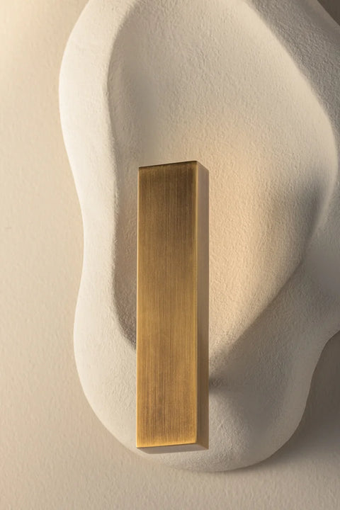 Jura Sconce